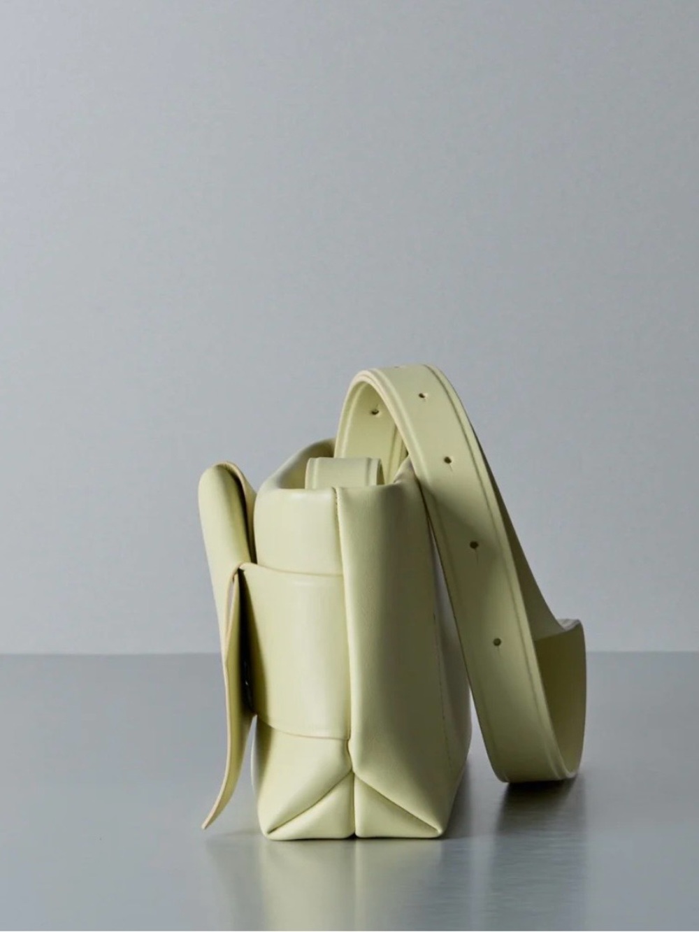 Acne Studios Musubi knotted Pale Sage Leather Shoulder Bag with Sculptural Bow - Picture 10 of 14